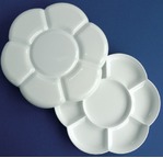 Plastic marguerite pallet with 7 slots and lid
