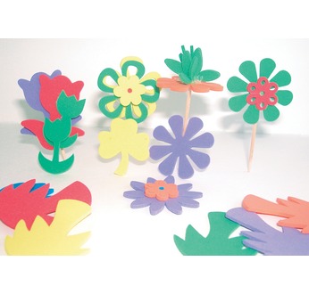 Pack 260 Assorted colours foam shapes 140 letters + 120 figures