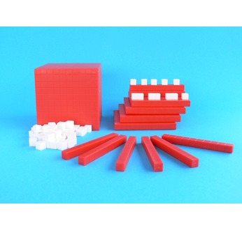 BASE 10 - Boîte carton (cubes de 1cm + règles de 10cm + faces de 10cm + cube de 10cm)